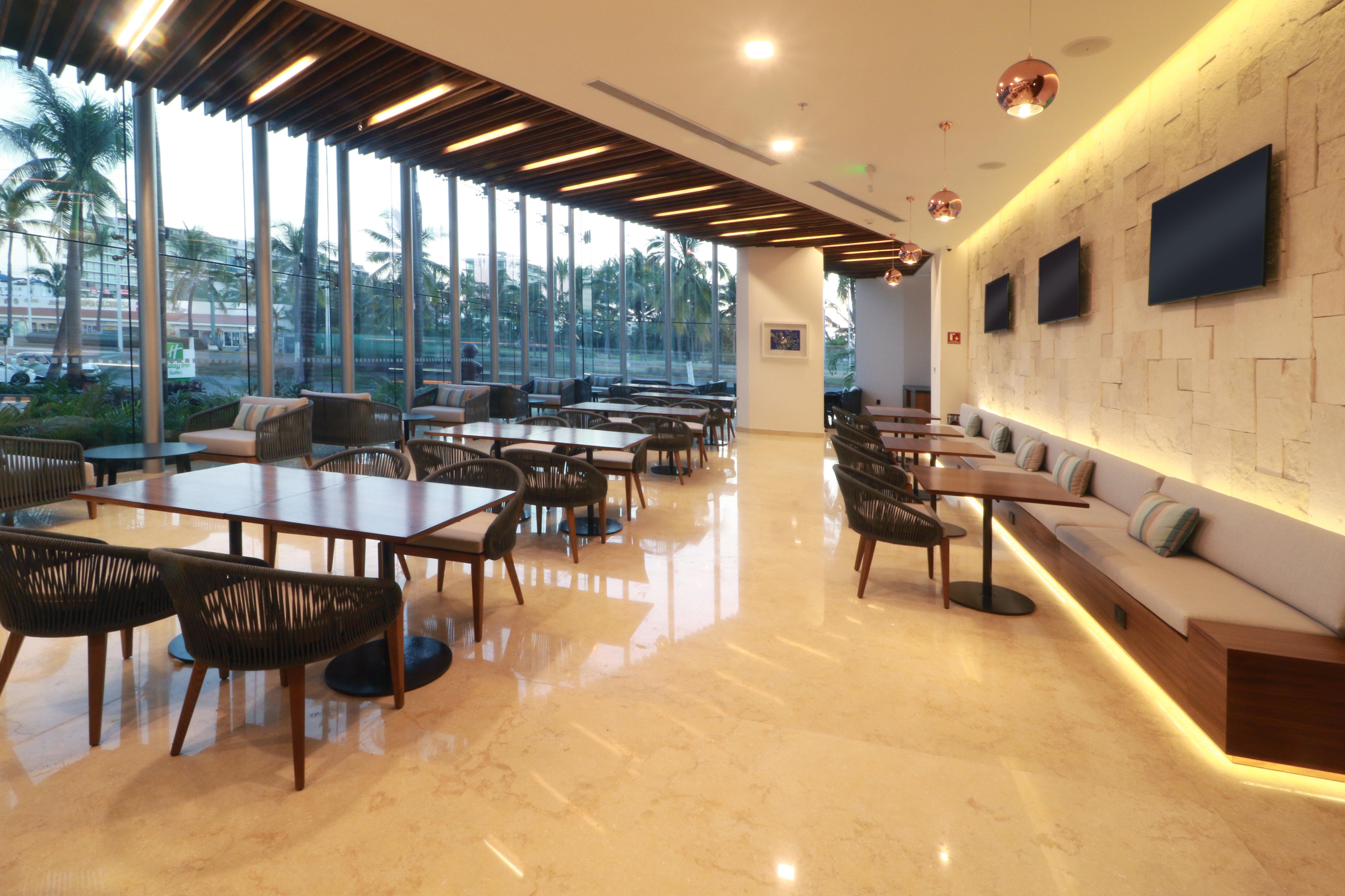 Holiday Inn & Suites - Puerto Vallarta Marina & Golf By Ihg Exteriör bild