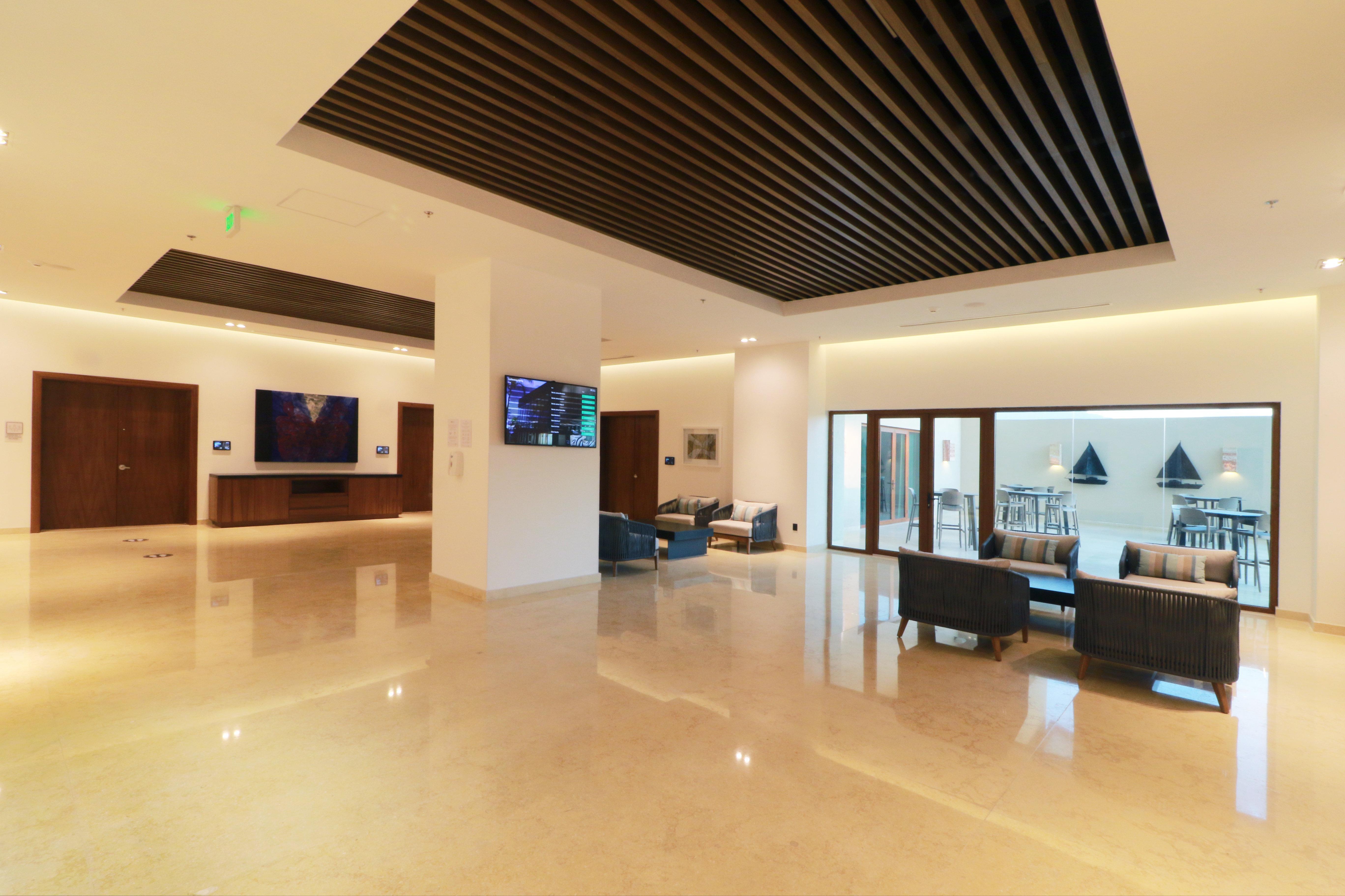 Holiday Inn & Suites - Puerto Vallarta Marina & Golf By Ihg Exteriör bild