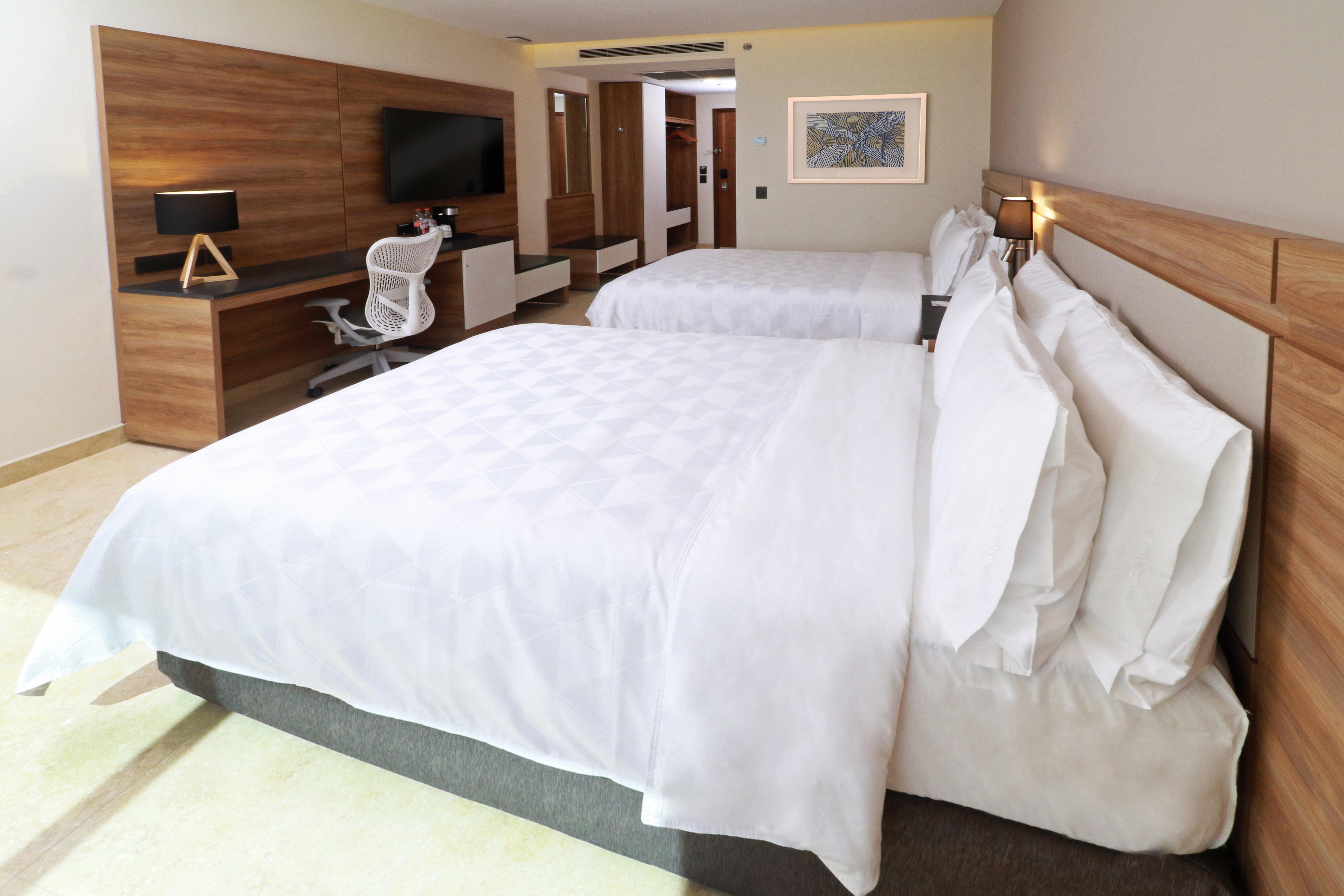 Holiday Inn & Suites - Puerto Vallarta Marina & Golf By Ihg Exteriör bild