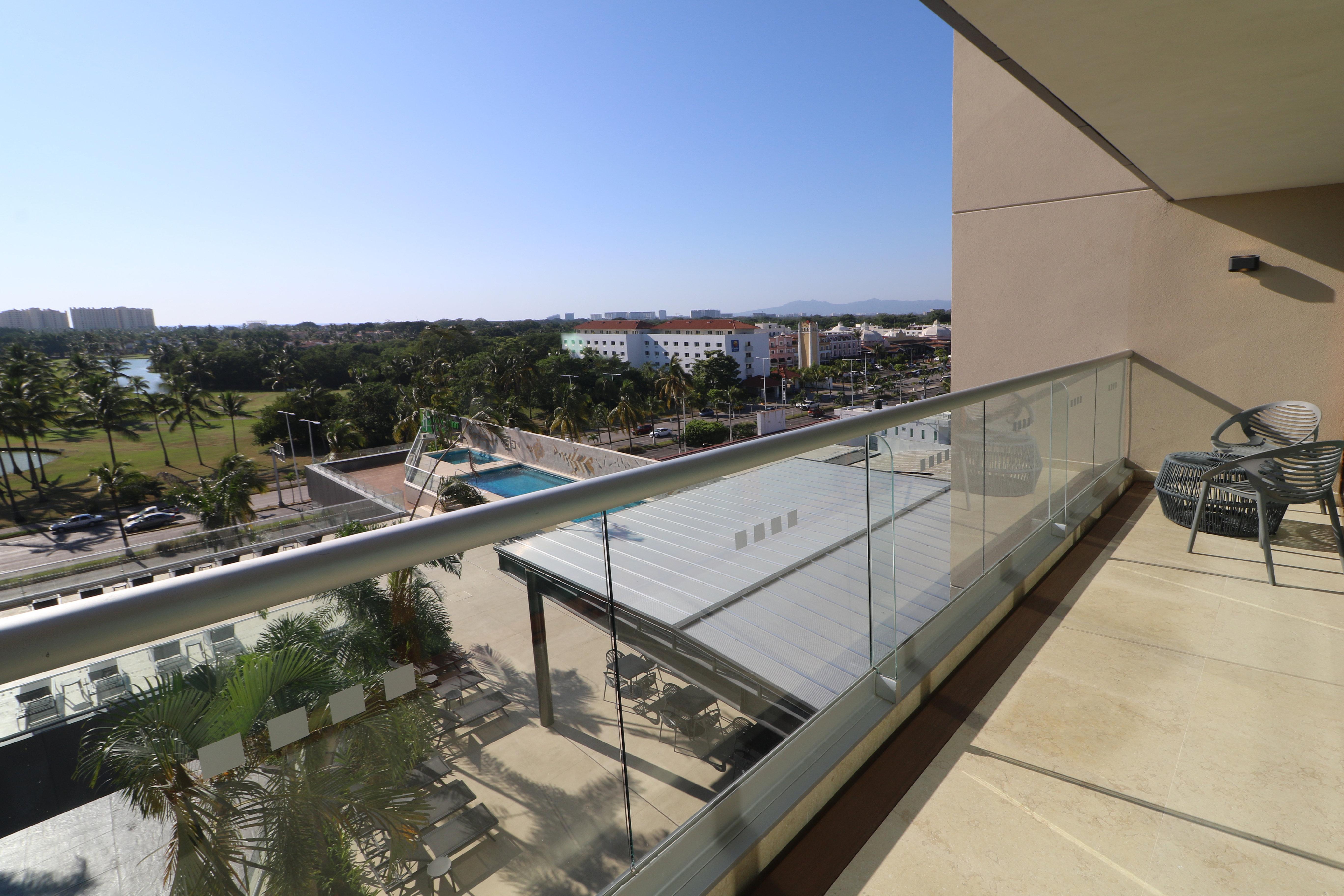 Holiday Inn & Suites - Puerto Vallarta Marina & Golf By Ihg Exteriör bild