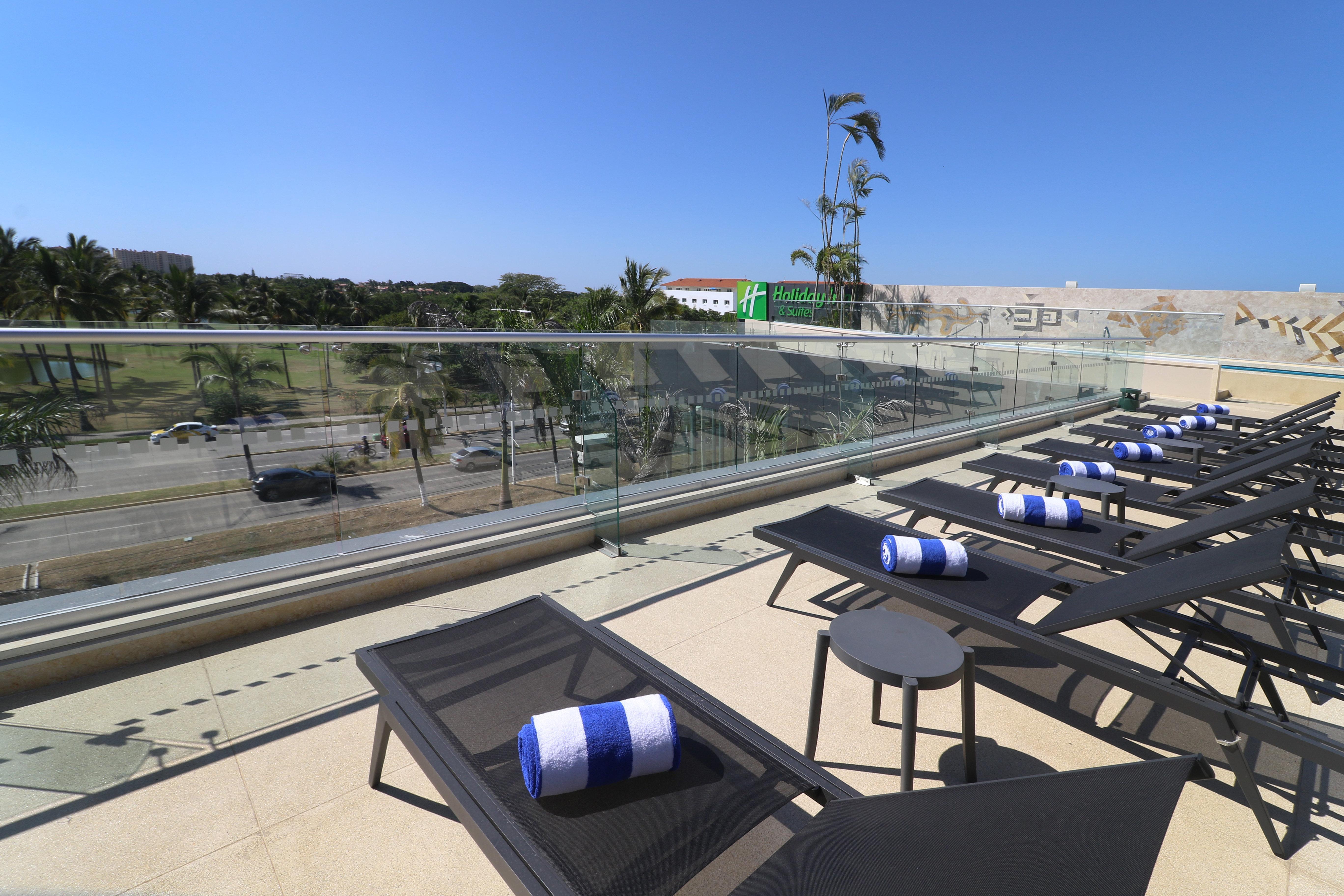 Holiday Inn & Suites - Puerto Vallarta Marina & Golf By Ihg Exteriör bild