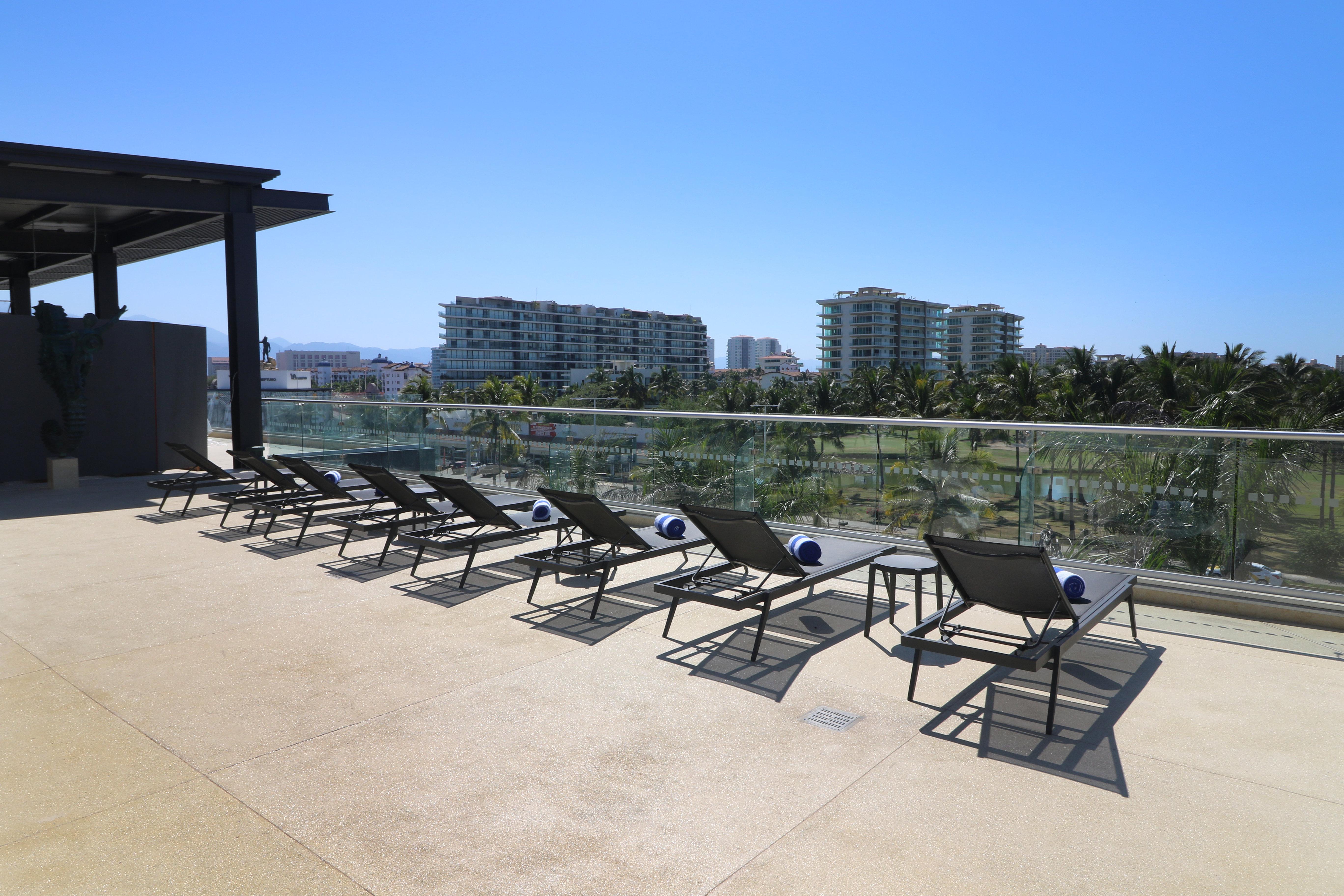 Holiday Inn & Suites - Puerto Vallarta Marina & Golf By Ihg Exteriör bild