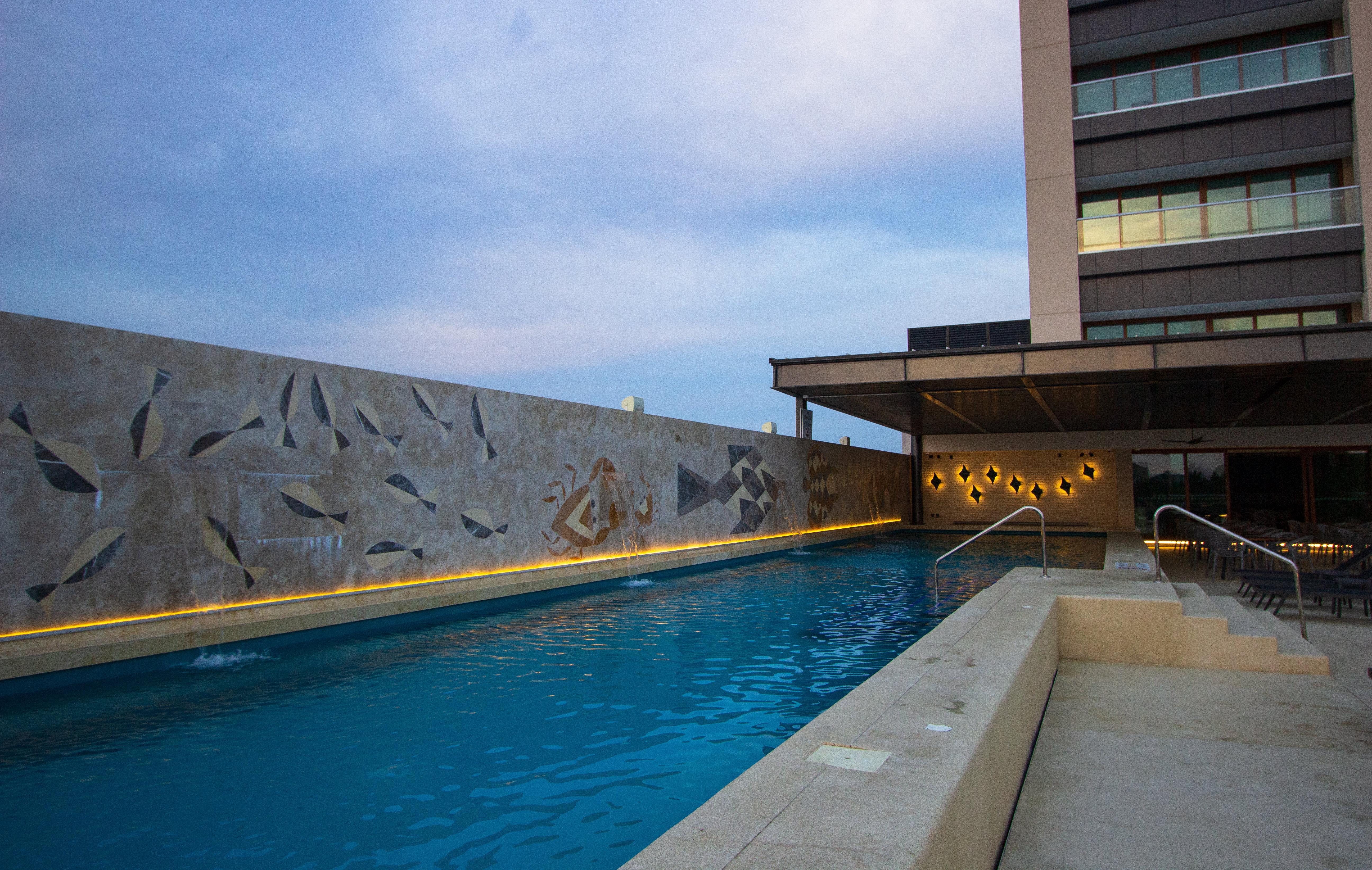 Holiday Inn & Suites - Puerto Vallarta Marina & Golf By Ihg Exteriör bild